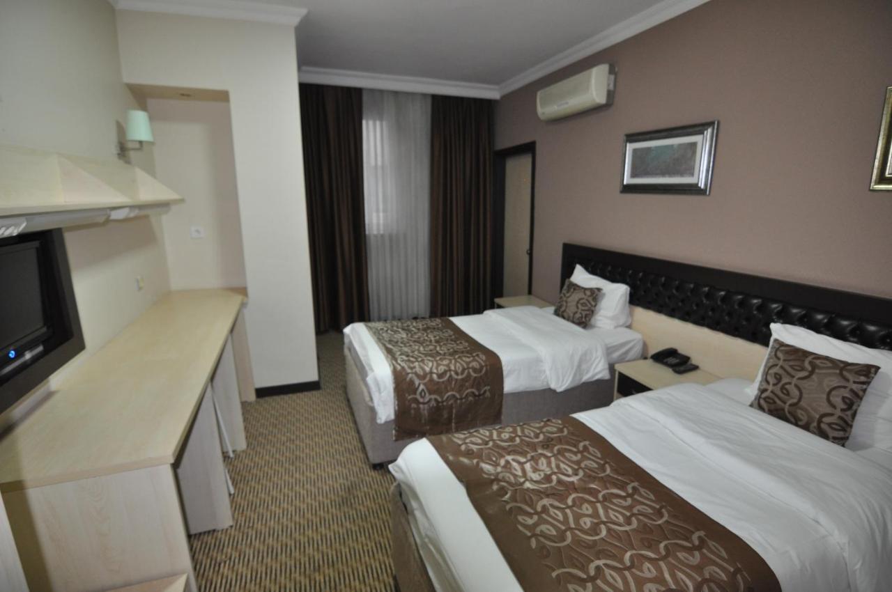 My Dome Economy Hotel Istanboel Buitenkant foto